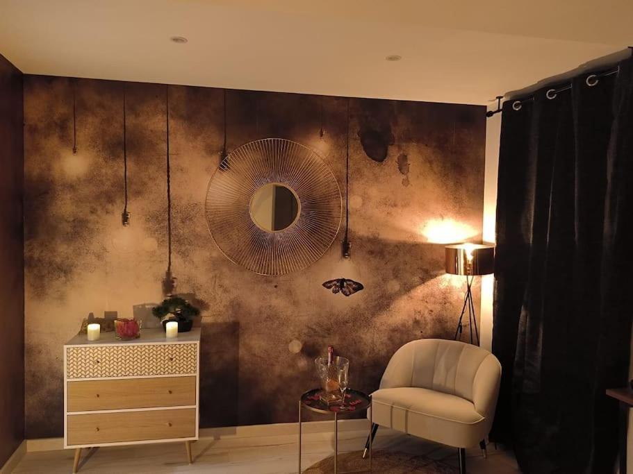 - Chic Et Intime Apartment *