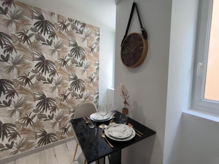 - Chic Et Intime Apartment Montbrison